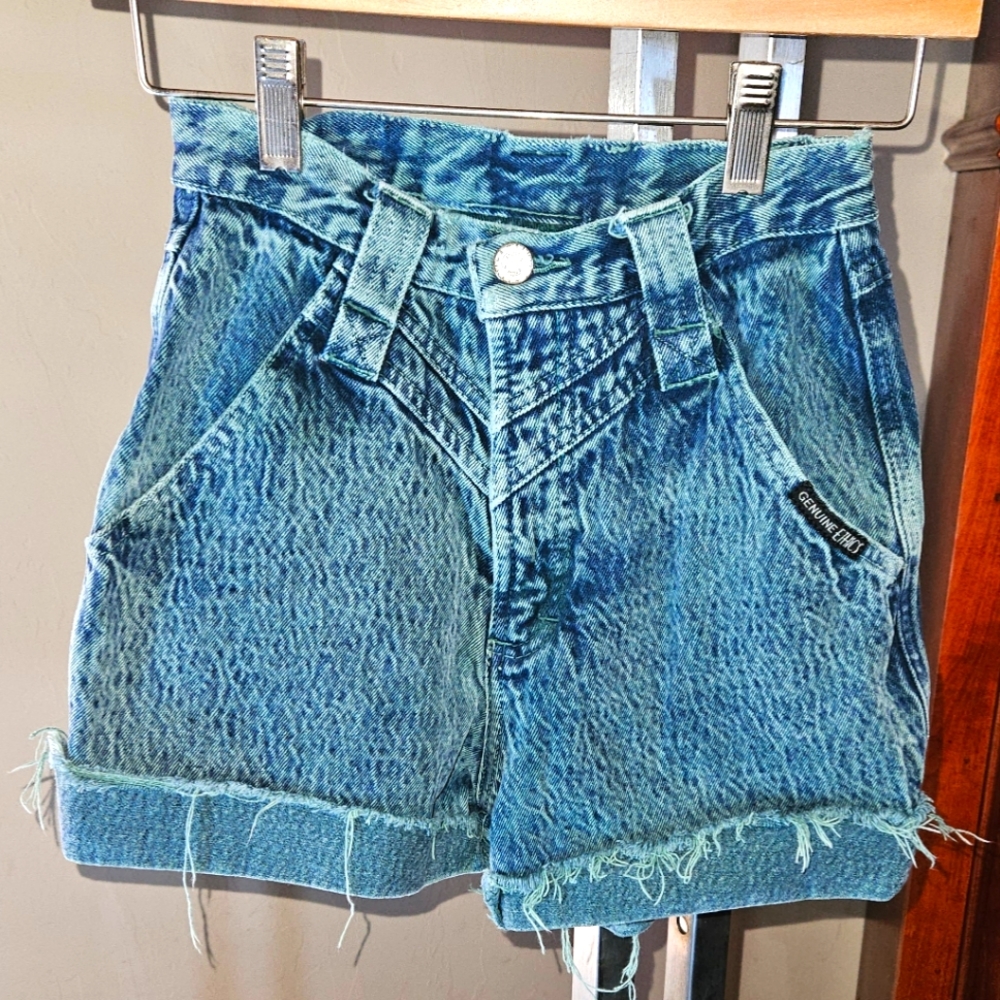 VINTAGE Ethics high rise cut off shorts size 1